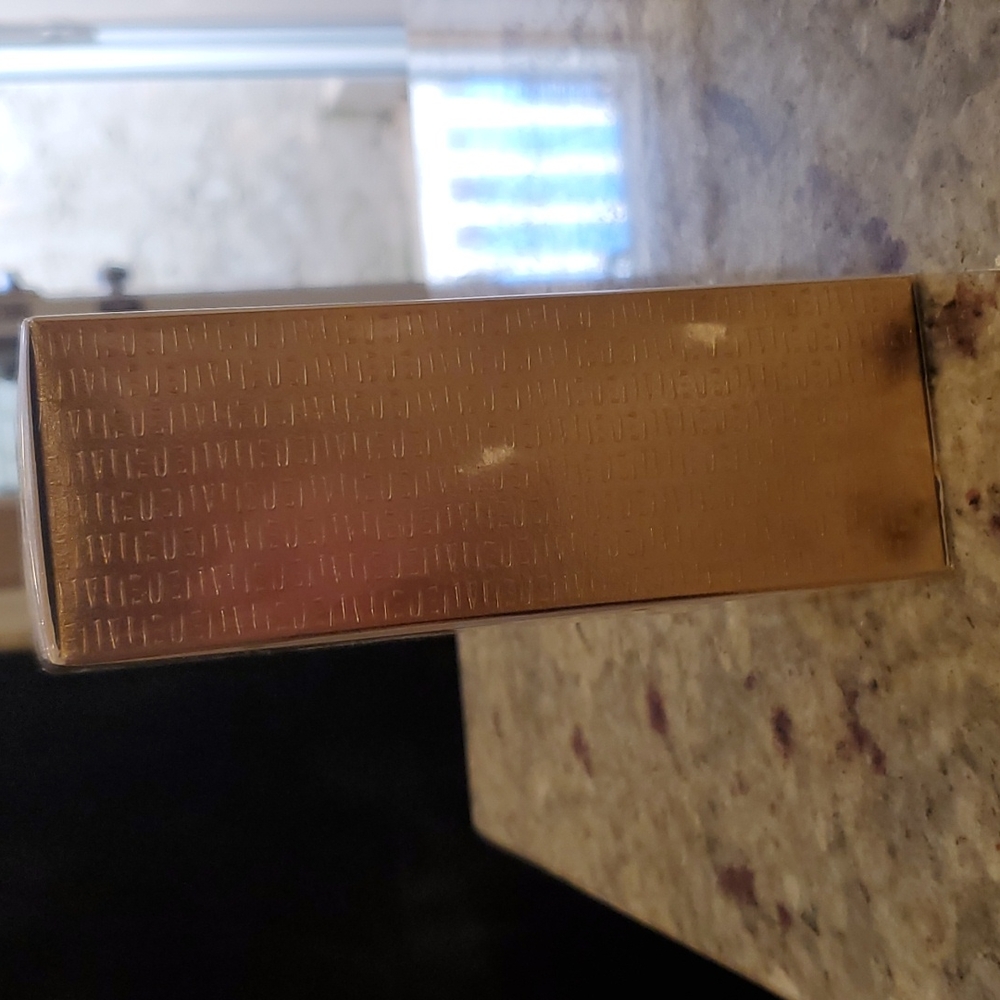 Alien Perfume - image 4